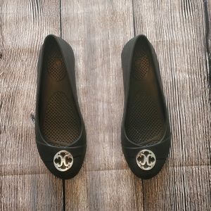 Fashionable Croc women’s flats NWOT
